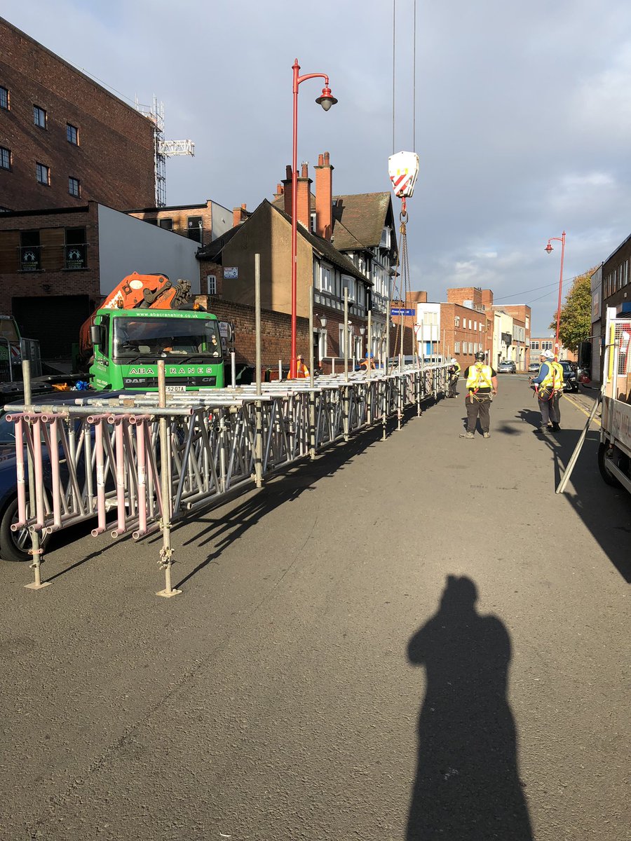 CheckettsGary's tweet photo. Crane in place and beam ready to lift at Crowngate apartments birmingham for roof access for Hodgson Sayers #StayDifferent https://t.co/I9gDnUclqp