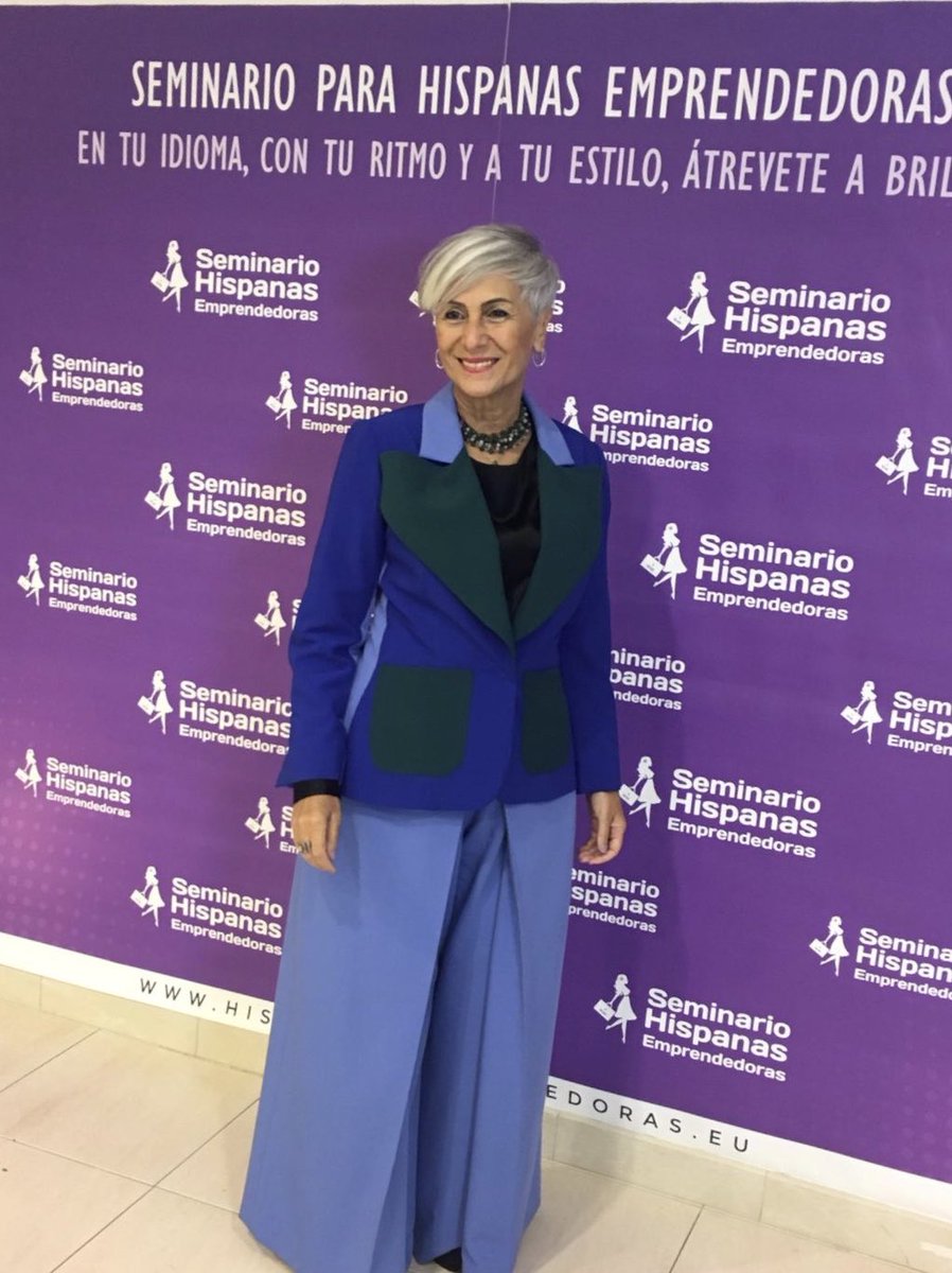 ViolaEdeG's tweet photo. When I will be older I donโt want to look younger, I want to look happy, joyous & comfortable ....
Today I am Thankful because I feel happy & I do look comfortable, joyous & elegant with a suit done specially for me by the talented designer Olga Anderson. #olgaanderson
#SHE18 https://t.co/dhL4x0zsGC