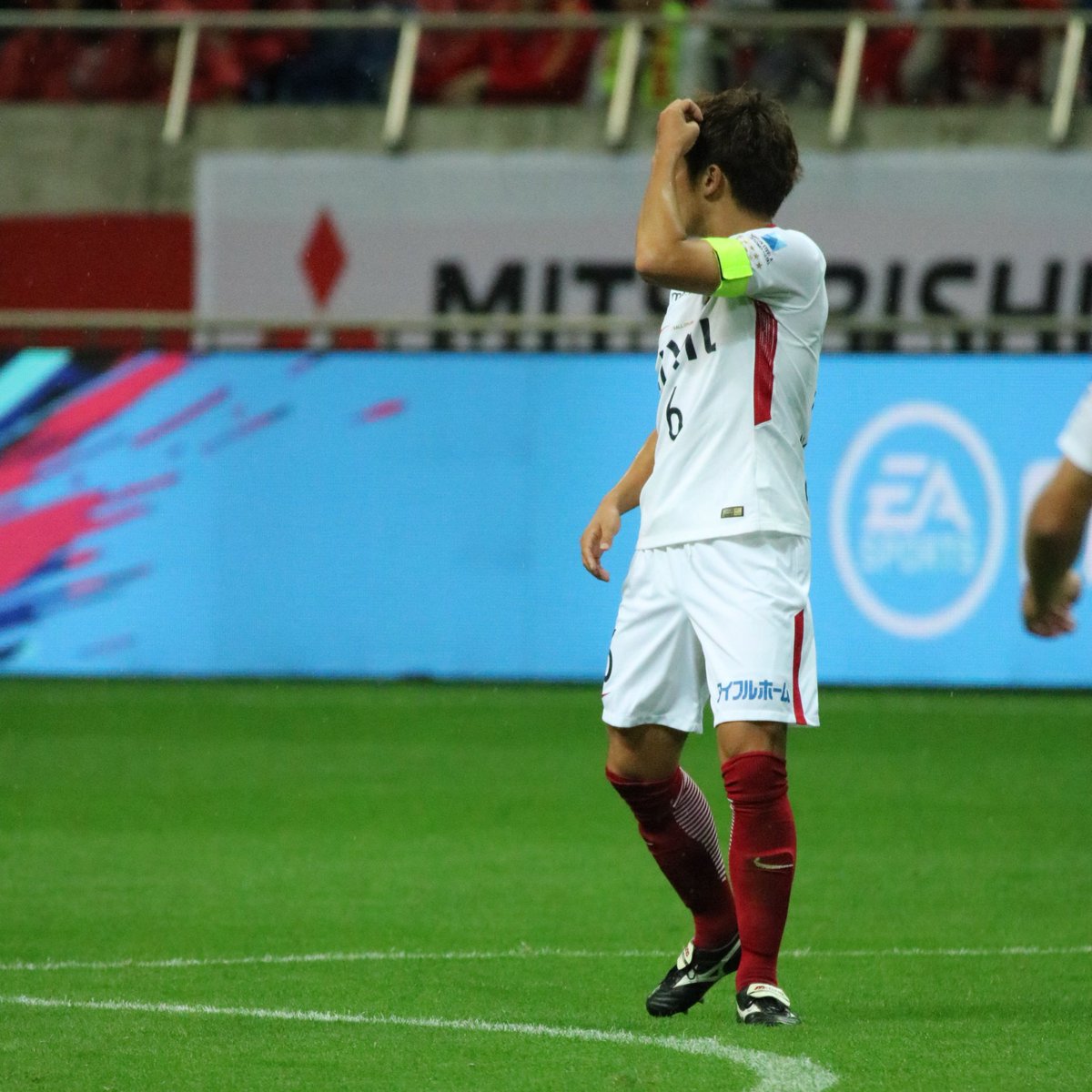 Scratch على تويتر 18 10 浦和戦 キャプテン永木 勢いあまるのが減れば 鹿島アントラーズ Antlers 永木亮太