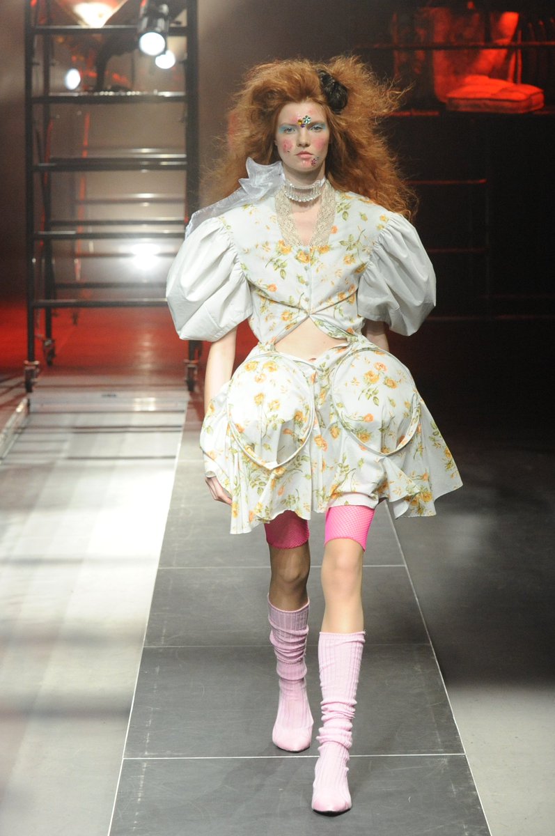 RakutenFWT's tweet photo. [ Information] #AmazonFWT Collection Report | JENNYFAX [JP] https://t.co/6L08GBWlx7  [EN] https://t.co/12kOAIz6Af  #AMFWT #fashionweek #ファッションウィーク #tokyo #東京 #2019SS #2019春夏 #JENNYFAX #ジェニーファックス https://t.co/p2ZK6RjQjO