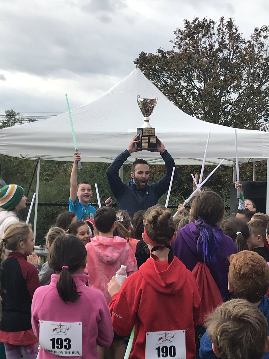 The Trophy is staying at Thomson!! Great job Tigers!! 🐯 <a href="/ThomsonTigers/">Thomson Tigers</a>