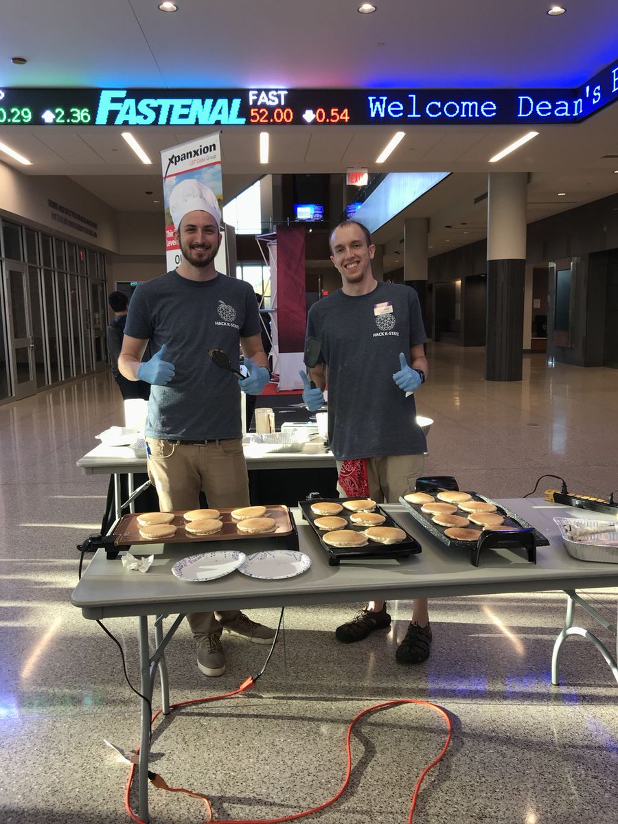 MLHacks's tweet image. Pancake time at #hackkstate 🍴 @hackkstate
