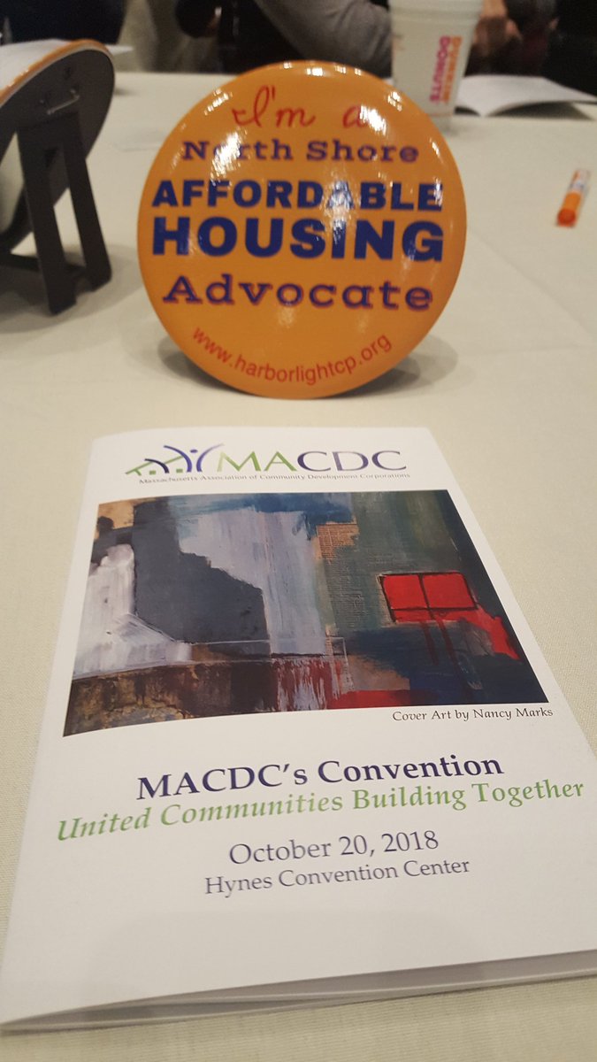 HarborlightCP's tweet image. Awesome to be here at @masscdcs Convention! So mand CDCs doing amazing work to create housing for all, promote just policy, make our communities better. #cdcswork #YIMBY #northshoreYIMBY