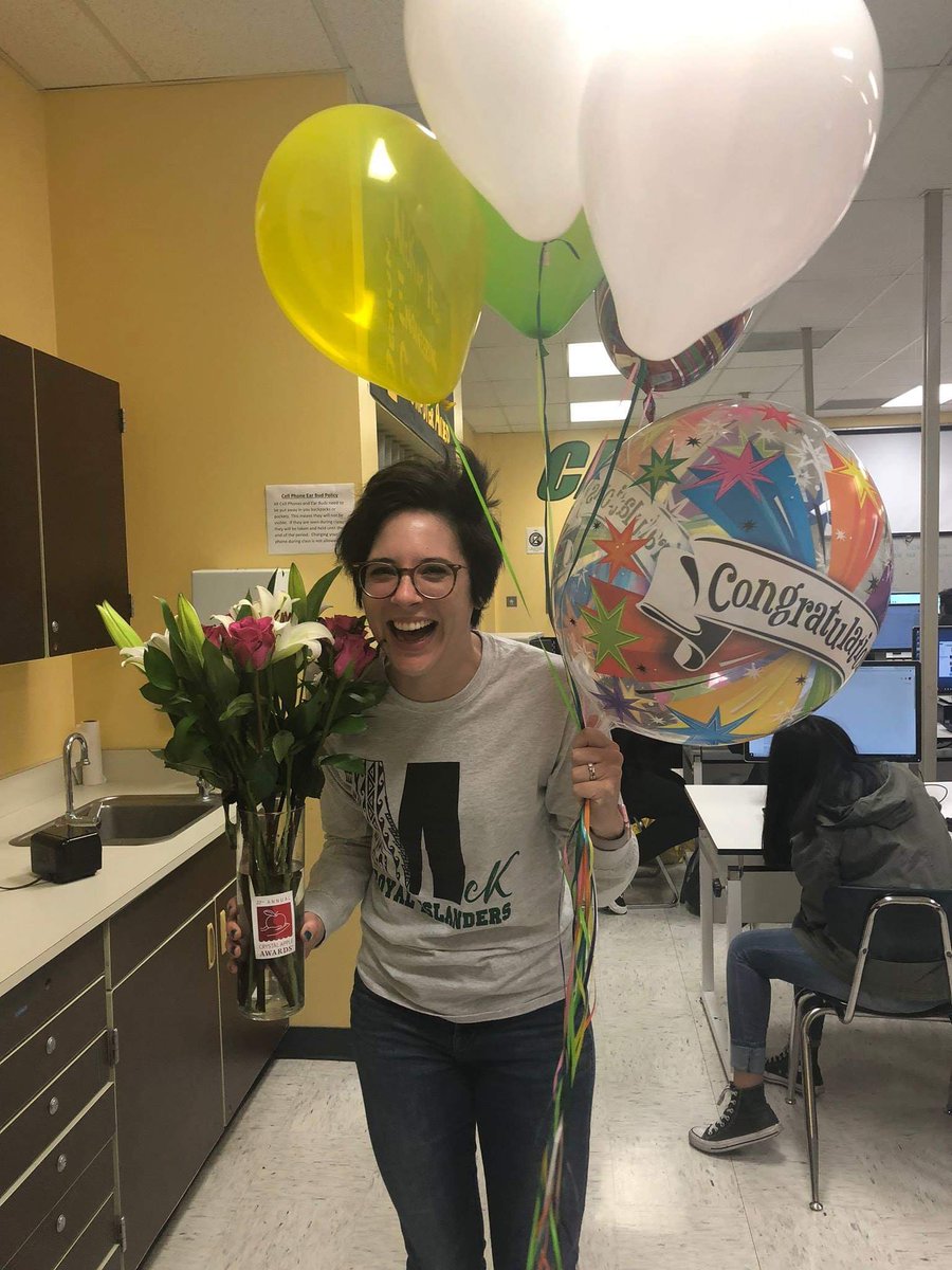 scotsmandaily's tweet image. Did you hear??? Mrs. Hull was nominated for a Crystal Apple Award!!! Winners will be announced at the awards ceremony on November 1. 
Way to go, Mrs. Hull! We 💚💙💛 you!
#scotspride #crystalapple #amazingeducators