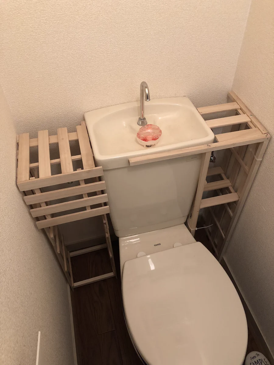 トイレをＤＩＹ！100均のアイテムでトイレをこんなにお洒落に出来るのですね！