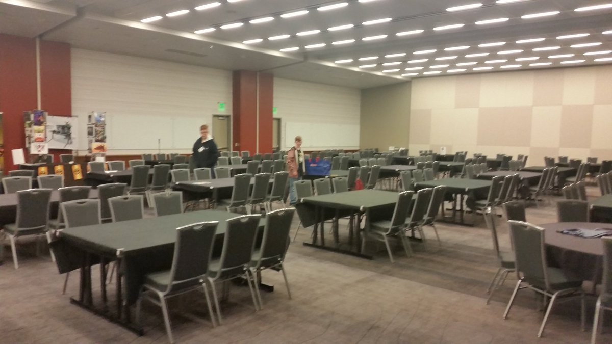 BoardGameHaver's tweet photo. When youneed to leave early from the con, you make sure you're the first to the open gaming area. #TimpCon https://t.co/H7FRfMj7AN