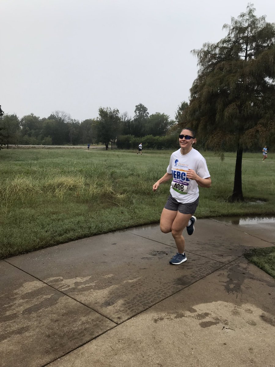 SarahFirsching's tweet image. LOVED the Fierce color run and all the PYP reppin this morning!! So many families, teachers and sweet faces! Stay fierce for Sawyer!! #waexcels