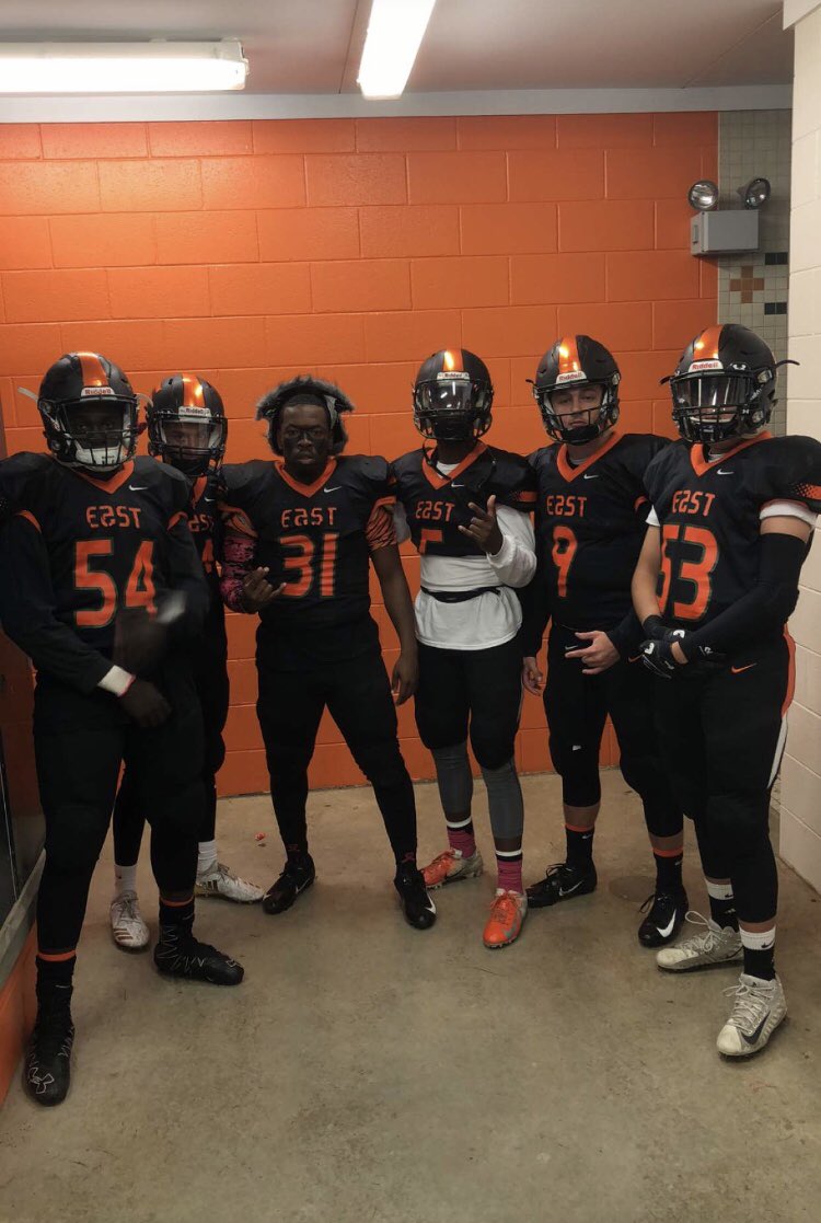 husainkhann35's tweet photo. Blessed to Play The Game of Football For 4 Years 🧡 https://t.co/umdiSVGt0E
