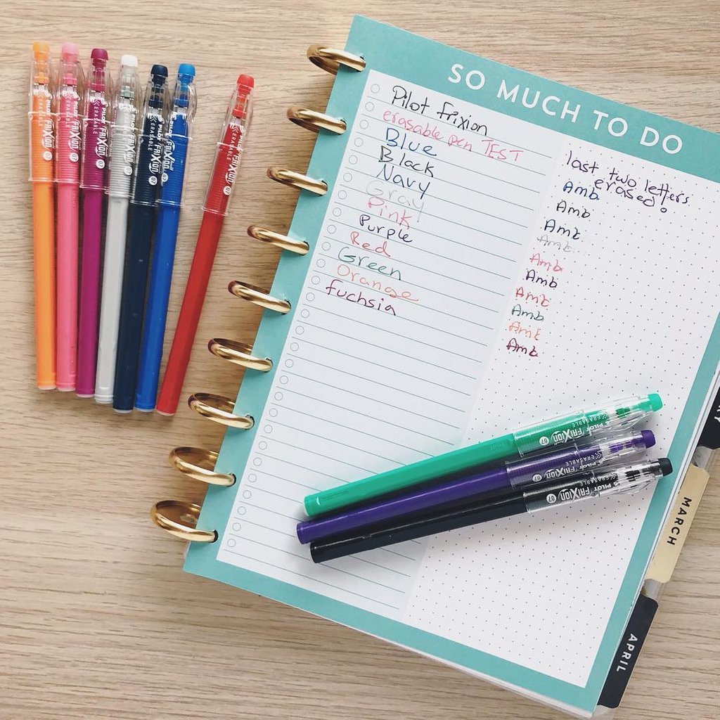 PilotPenUSA's tweet image. Want a cross-outs &amp;amp; eraser mark free planner? Erase items off your to-do list without leaving a trace with FriXion erasable pens and marker pens. 📒#PowerToThePen 📸by:@_amberdowns