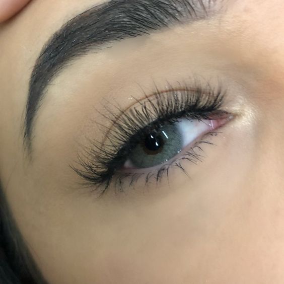 WSaesthetics's tweet image. Do you want longer, thicker lashes for the holiday season? Then you need our prescription eyelash treatment which is the only fully licensed and clinically proven product in the UK to lengthen, darken and thicken your own natural eyelashes. Try it today whiteswanaesthetics.co.uk