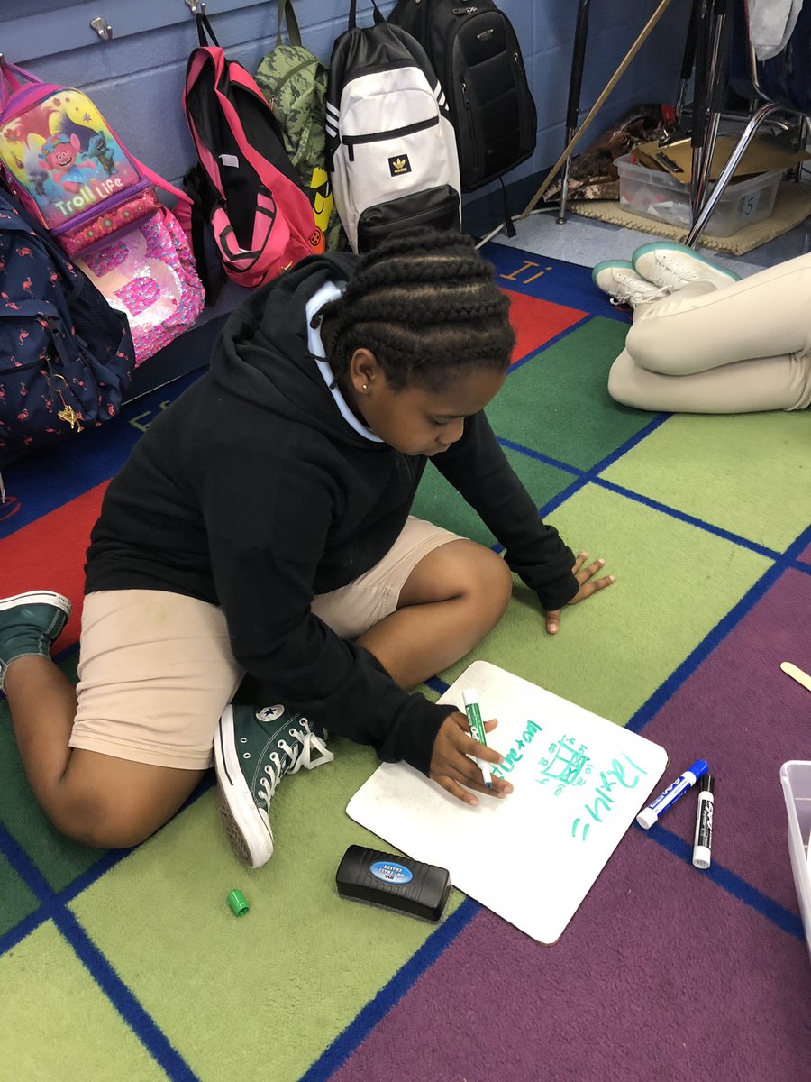 MsMDeBarr's tweet photo. Showing what we know about Multiplication & Division word problems. #SLESeahawks #bAck2bAck #FlyEaglesFly https://t.co/ubi3nTyh17