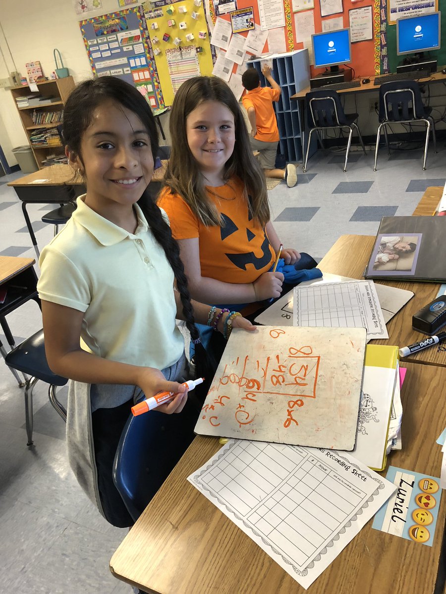 MsMDeBarr's tweet photo. Showing what we know about Multiplication & Division word problems. #SLESeahawks #bAck2bAck #FlyEaglesFly https://t.co/ubi3nTyh17