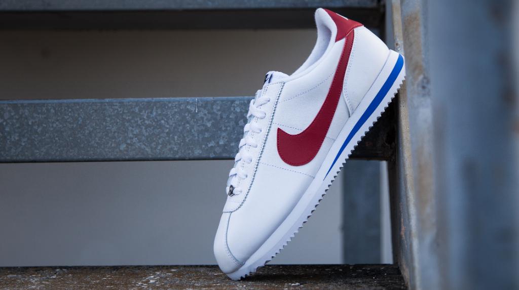 champs nike cortez