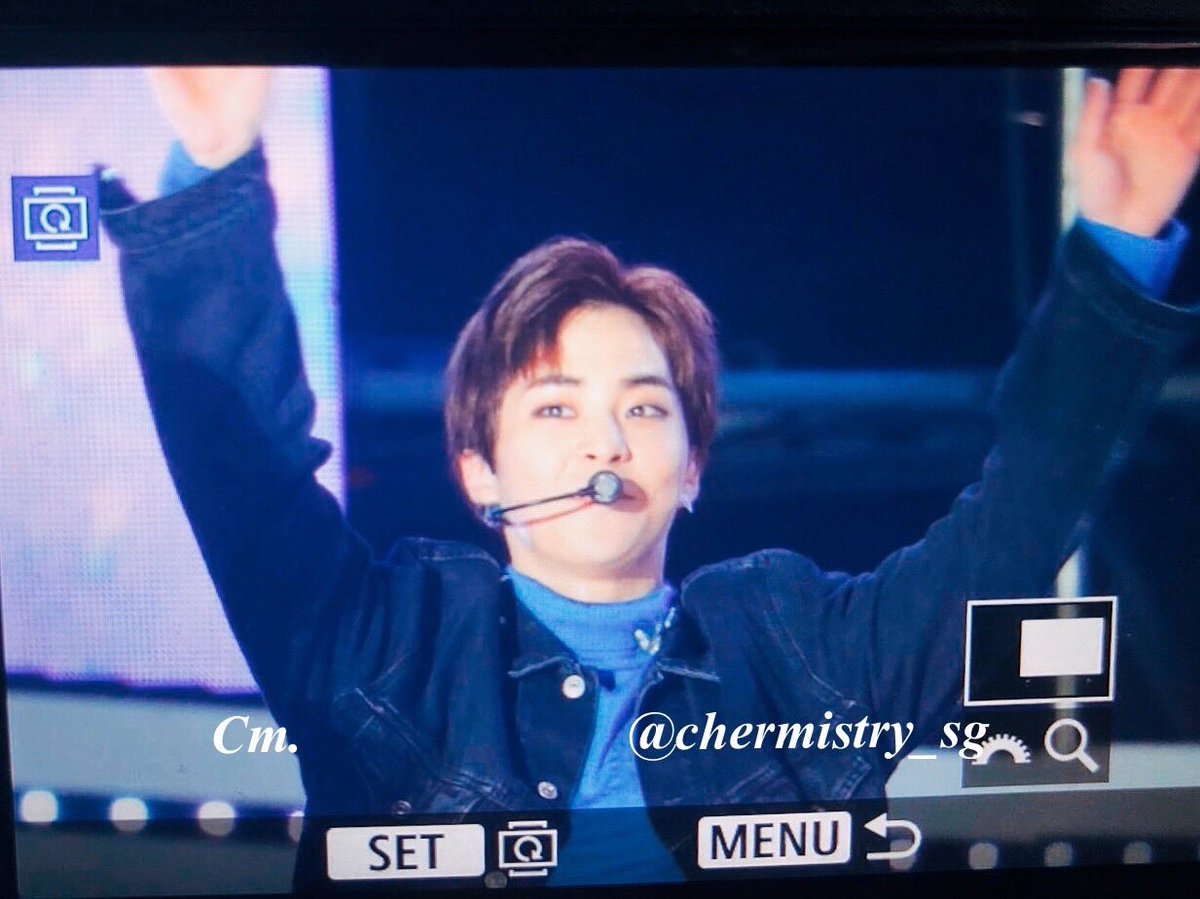 chermistry_sg's tweet photo. 181020 BOF 엑소 XIUMIN

#엑소 #시우민 #EXO #XIUMIN https://t.co/CeE4xq6JeC