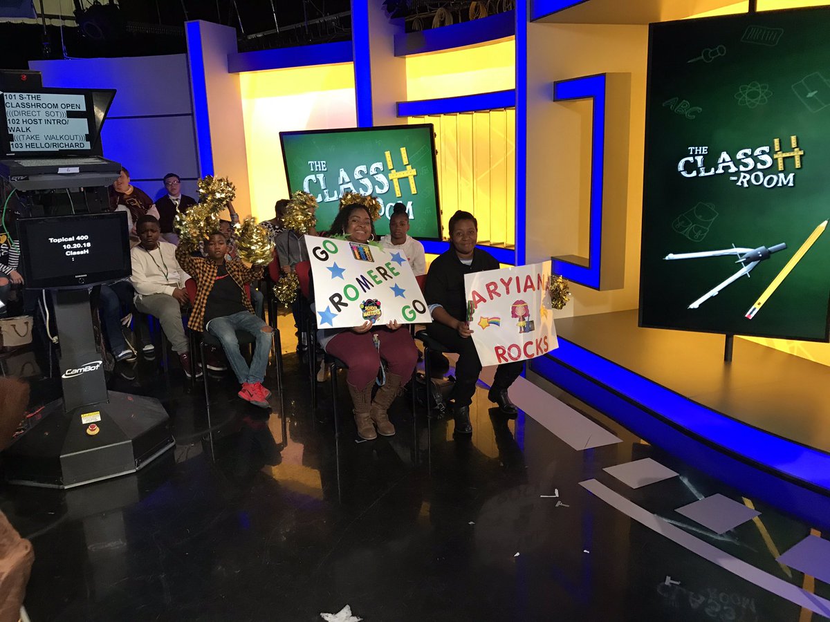 MsGimbelESCS's tweet photo. It’s game time!!!!! @SchoolEastside @FOX29philly @theclasshroom https://t.co/y3Ots5TExr