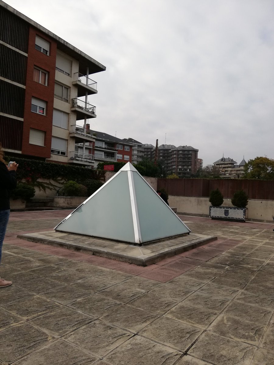 SCPMLBalbuenaC's tweet image. Seguimos en el seminario creando rutas matemáticas con Mathcitymap #MatematicasRRSS @SandraDazBethen @yaniduque @sergiovsergiov @juanfisicahr