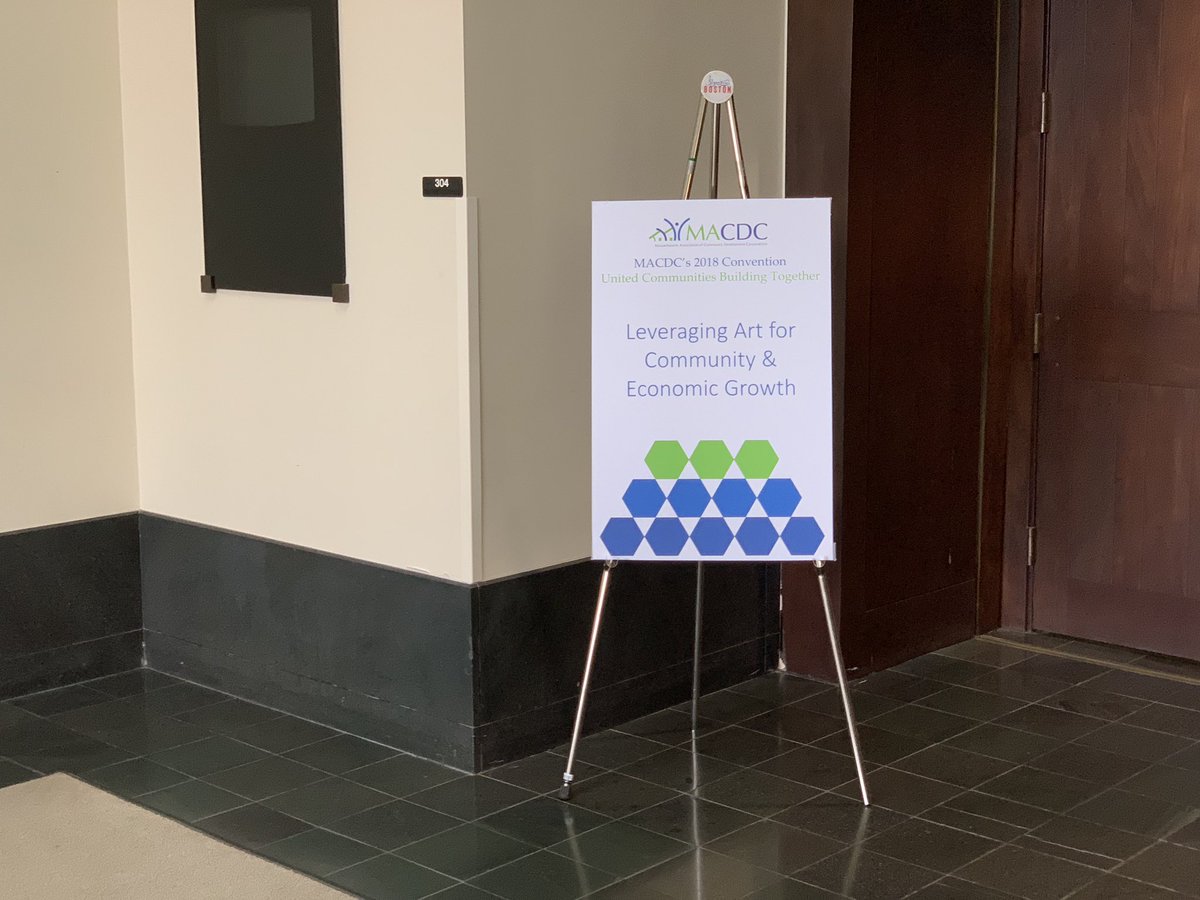 DAB455's tweet image. An impressive range of community talent delivering exciting information about housing, racial equity, arts, storytelling, healthy food + economic development, youth development, fundraising and so much more...#CDCsWork