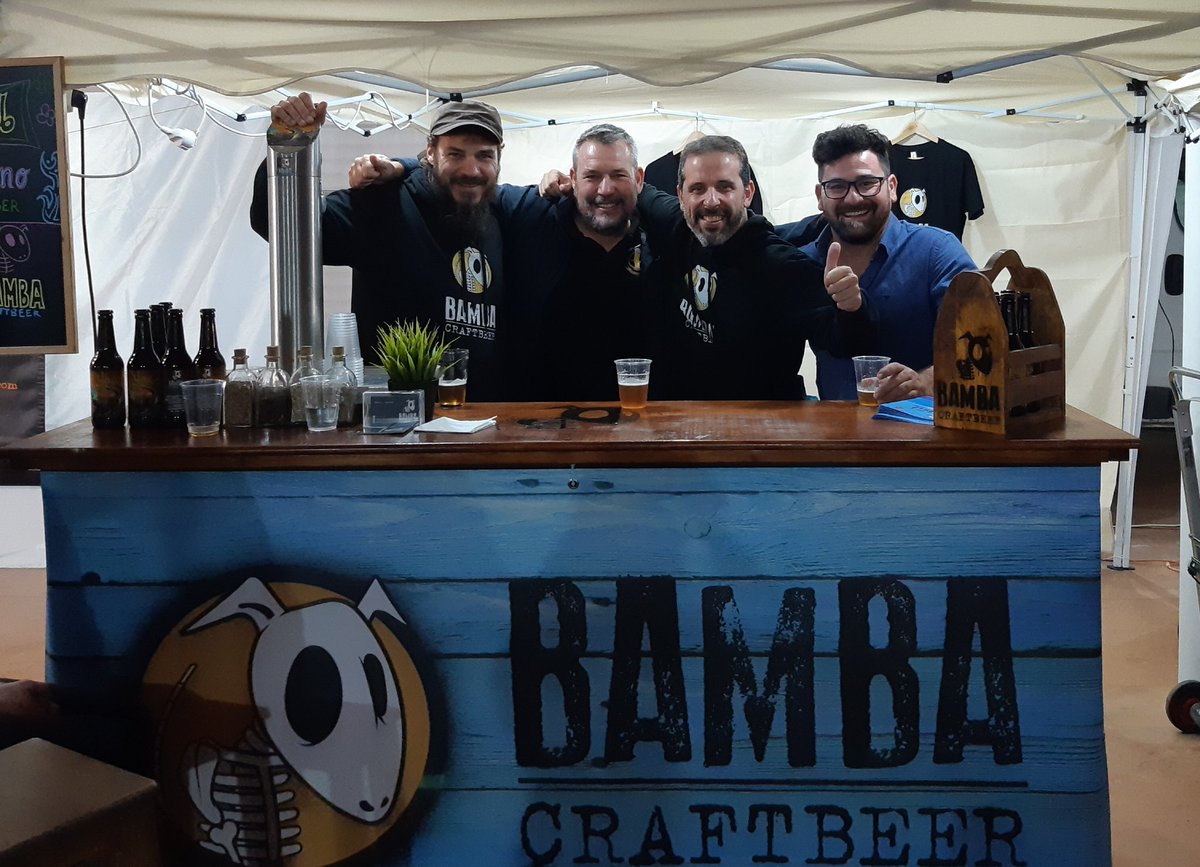 Pasándolo bien en la lll Feria de la Cerveza Artesana de Fuentes de Andalucía <a href="/Bambacraftbeer/">Bamba Craftbeer</a>
#cervezaartesana