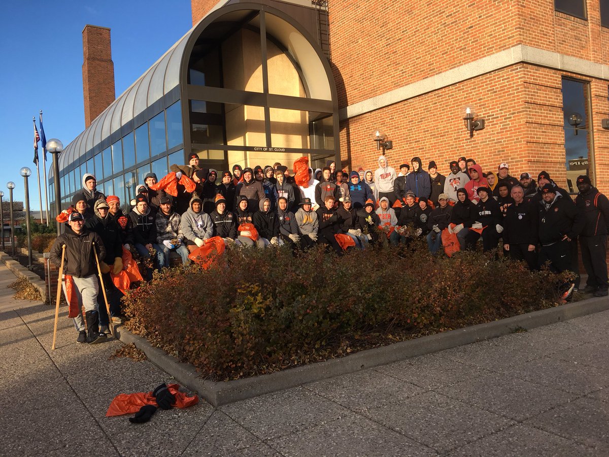 TECH FOOTBALL COMMUNITY DAY: The Tech Football Team had a great morning serving our community with a city cleanup operation. Thanks to Mayor Kleis and 742 School Board Member Dave Masters for helping us make this happen!