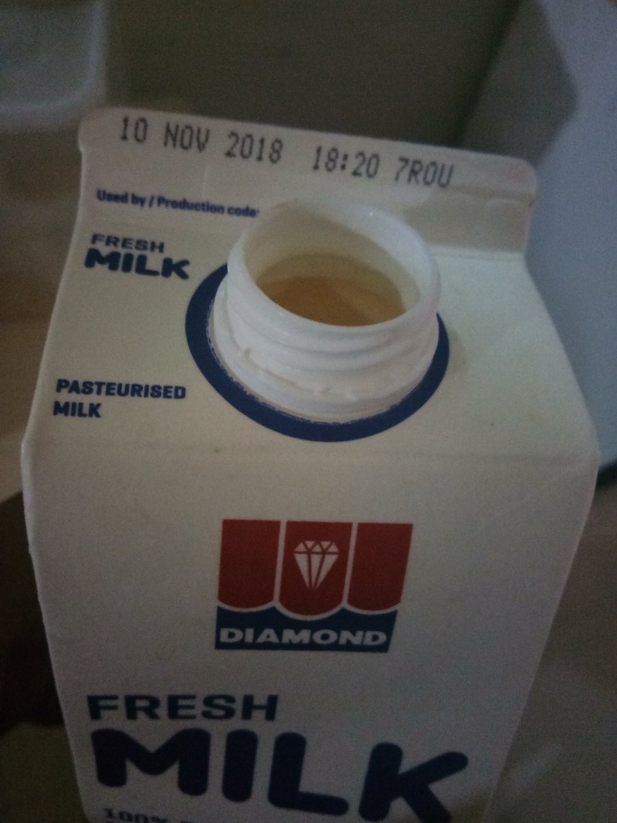 misspristi's tweet photo. @hypermart_ho saya beli susu merk ini, 3 pack, di hypermart eastcoast center surabaya kemarin. Semua basi. Pdhl msh expired tggl 10 november. Bagaimana ini? https://t.co/mhyPzPXdju