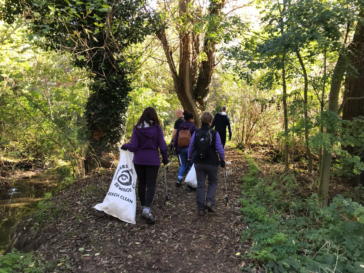 Proudly stretching the definition of 'Beach Clean' to its very limits today on the banks of the River Ver #community #abrc18 #dosomething #bethechange