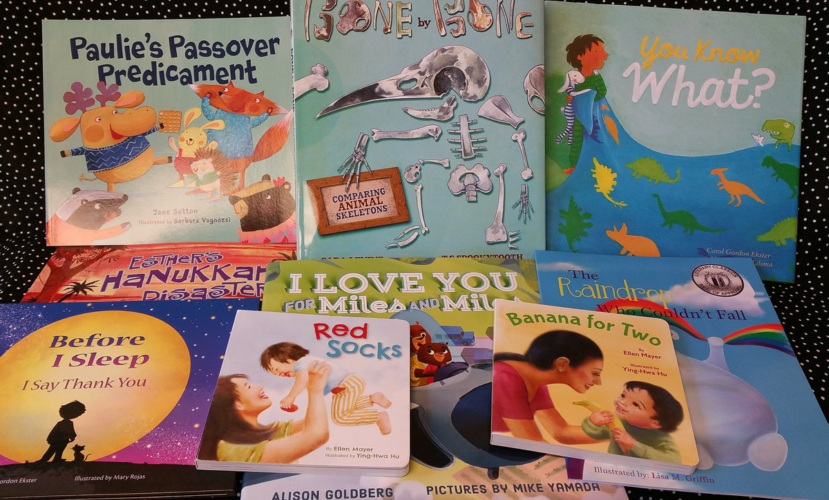 BarnesNSalem's tweet image. We have the pleasure of hosting 6 local authors who will be signing copies of their books and reading in our Children&apos;s Department.  So join us today between 1-3pm for our #fallintoreading event. #kirsticall #saralevine #janesutton #alisongoldberg #ellenmayer #carolgordonekster