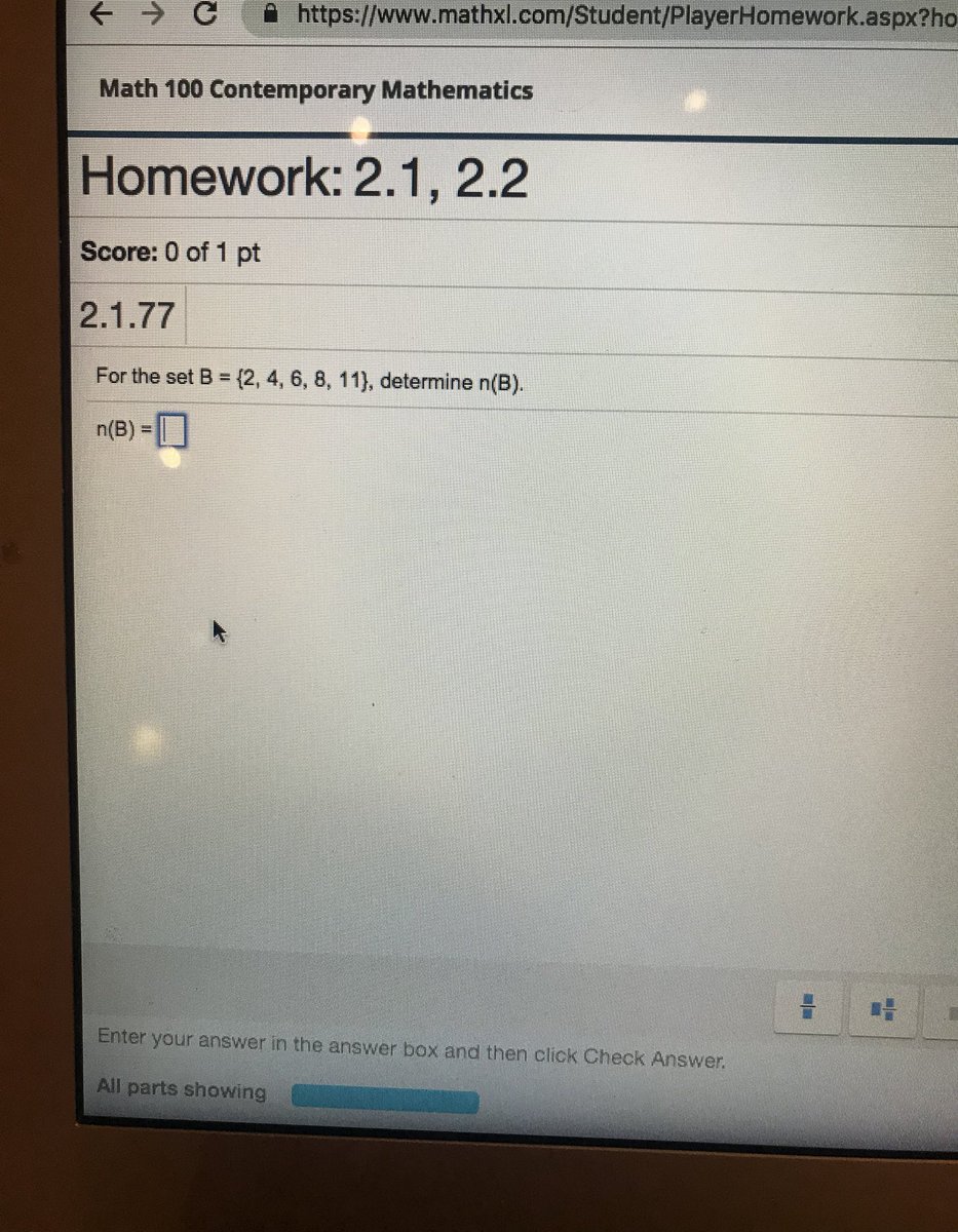 ممكن أحد يفهمني شنو يعني؟ #gust <a href="/GUSTKWT/">My GUST Students 🇰🇼</a>