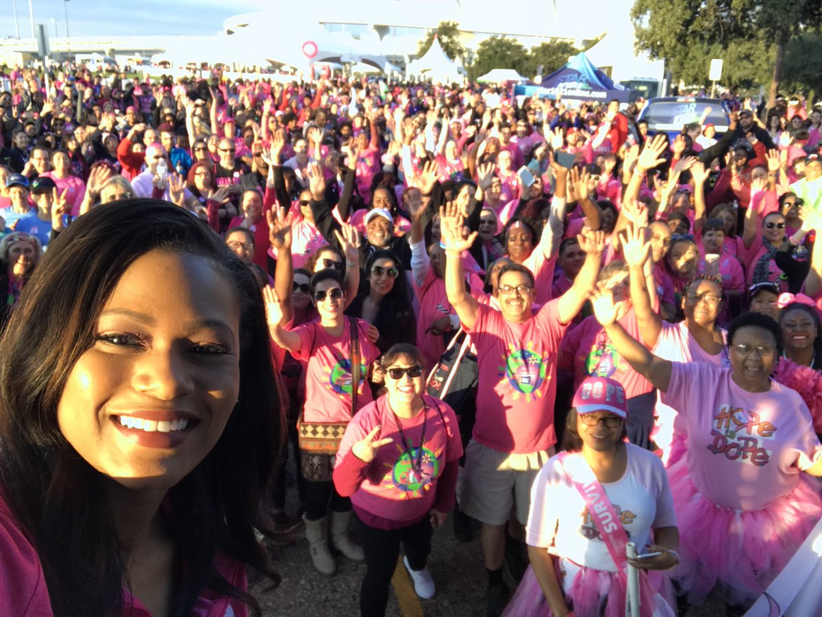 SamChatmanABC7's tweet photo. I had so much fun emceeing the Making Strides Against Breast Cancer walk for the @AmericanCancer Society today.  We walk for the survivors, the caretaker and those who are still battling breast cancer.  We will not let you walk alone 💝 @NBCDFW https://t.co/UNd6Mu26Z2