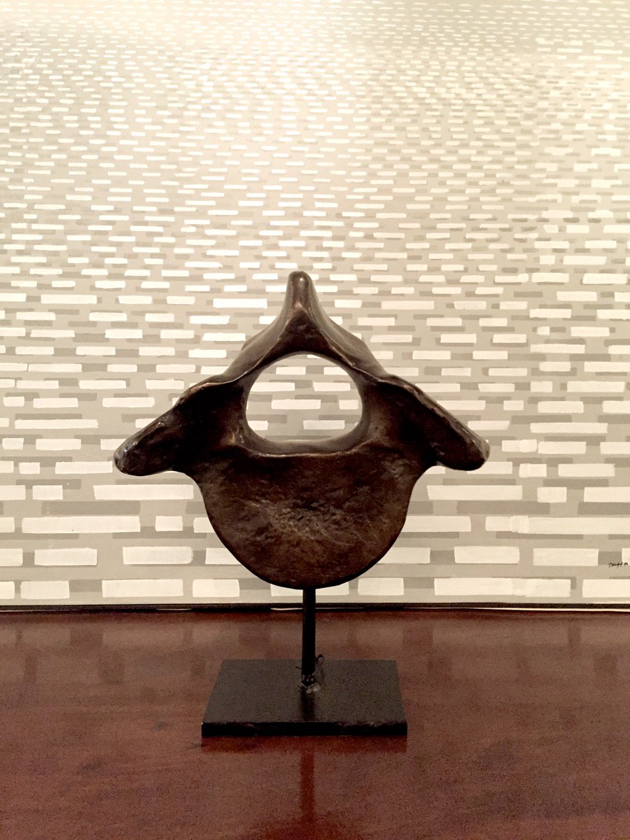 BittnersDesign's tweet photo. Whale bone sculpture, at Bittners. 
#Bittners #interiordesign https://t.co/JI6KfV8c2T