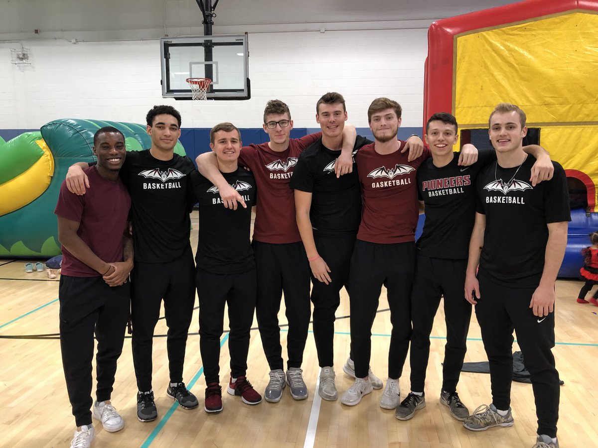 This Friday night these guys will be in Rupp Arena playing the Cats. Last night we had a ball helping out at the <a href="/NorthLexYMCA/">North Lexington YMCA</a> Fall Festival.  Some great people work @ the <a href="/ymca/">ymca</a> in Central Kentucky &amp; a lot of people are proud supporters as well. Thanks for what u do!

#FlyYPios