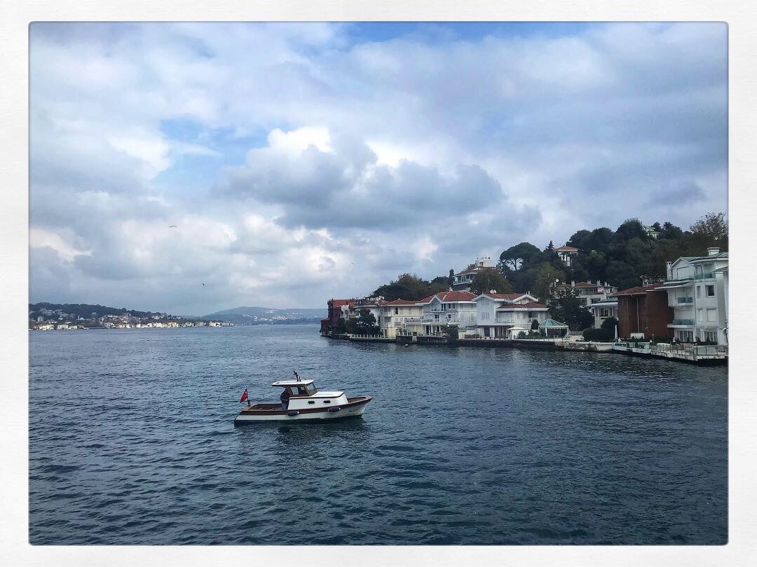 tunamargaret's tweet photo. Une magnifique balade en bateau sur le Bosphore! https://t.co/IHSMSXKAXF