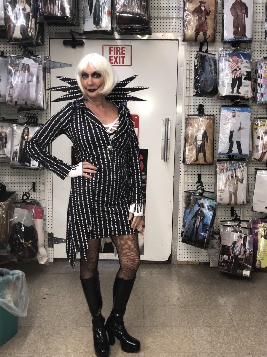 Caufields's tweet photo. Looking for the unusual let Caufield’s the experts in halloween help you. We have 2 locations and open 7 days a week. #caufields #fortheunusual #halloween #makeup #costumes #wigs #michaelmyers https://t.co/HFWt61E6uQ