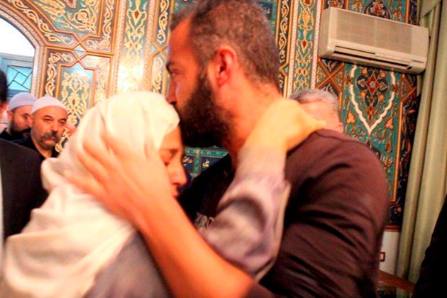 IS frees 6 hostages in exchange with Syrian government bit.ly/2pYrKIS https://t.co/OgbXisrkwF