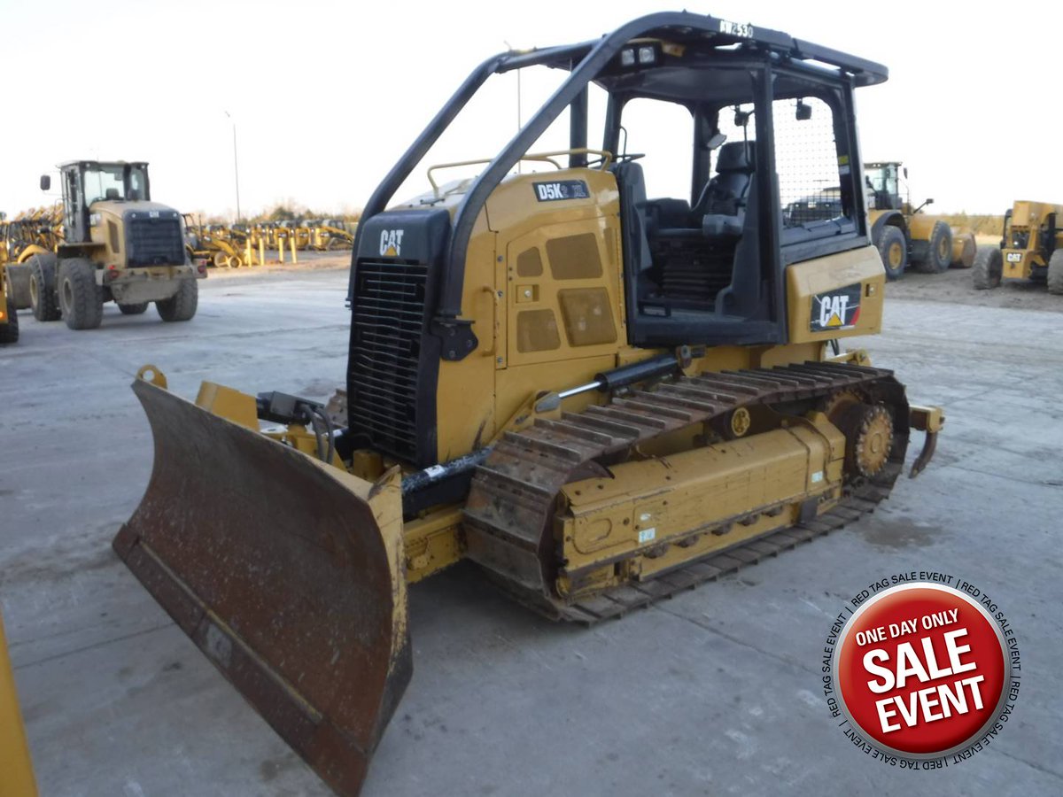 rockanddirt's tweet photo. Join @FoleyEquipment for a 1-day only Red Tag Sales Event at Caterpillar's Midwest Used Equipment Resale Center on Wed, Oct 24. 135+ used machines will be for sale & select equipment will be marked up to 25% off. RSVP here https://t.co/etfqYneQg4 #UsedEquipment #CatUsed #FoleyEq https://t.co/ix3mK5xPNo