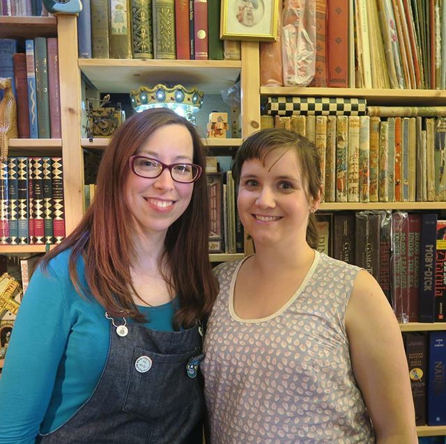 Episode 30 with these lovely lasses from <a href="/craftysewandso/">sue wright</a> is out now! <a href="/craftysarahsews/">CRAFTYSEWANDSO</a> and <a href="/freyamaymakes/">Freya May</a> are two brilliant brave business woman who got their bricks and mortar shop together after only a few meetings but they knew it was a good time for a… ift.tt/2OKRuq2