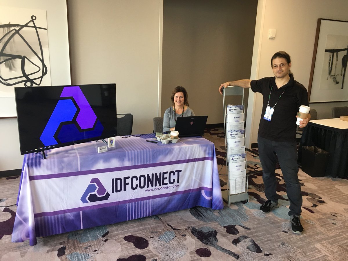 rsand2's tweet photo. Ready to build you zero trust security perimeter with @nginx and @IDFConnect ? #NGINXConf #ssorest #redefinetheperimeter #thenewperimeter https://t.co/BBIPt7gAYo