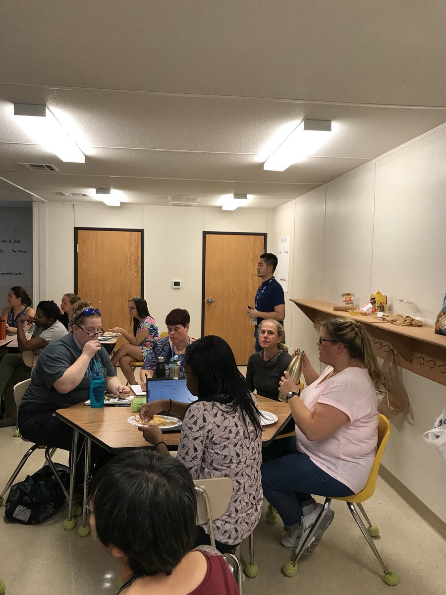 SummitHallRS's tweet photo. We are so fortunate to be supported by @mrdarwinwong today! Showing us the connection between SMP @MrsGiampapa and Race and Equity! https://t.co/ElM7ZOJJTx