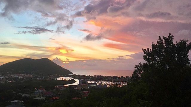 St. Lucian sunsets 😍
•
#Caribbean #hospitality #travel #tourism #hotelmanagement #digitalmarketing #marketing #smm #socialmediamarketing #hotelier #hotellife #caribbeanlife #islandlife #restaurantmanagement #customerservice #hotelnews #tourismindustr… ift.tt/2E9rwZa