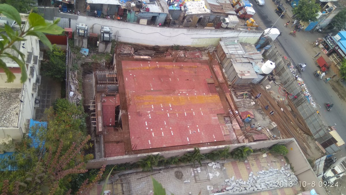 ctchspune's tweet photo. @laxmanjagtapsoc @LaxmanJagtapMLA @BJP4India @shankar_0504 @Abhijeetgaik pure violation of laws and obstruction to transformer as seen in the picture. How will the fire brigade or electricity Dept van reach the transformer in case of fire? @CMDMSEDCL @MSEDCL send notice urgently https://t.co/TUmrNl9lgK