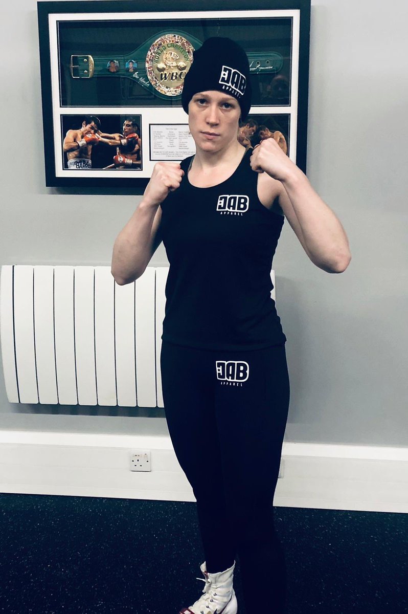 Check out #TeamSouthpawJab member @Team_Rankin in her new sponsors @JAB_Apparel’s kit! Go check out their full range at jabapparel.com
#fightkit #trainingkit #jabapparel #classicalwarrior