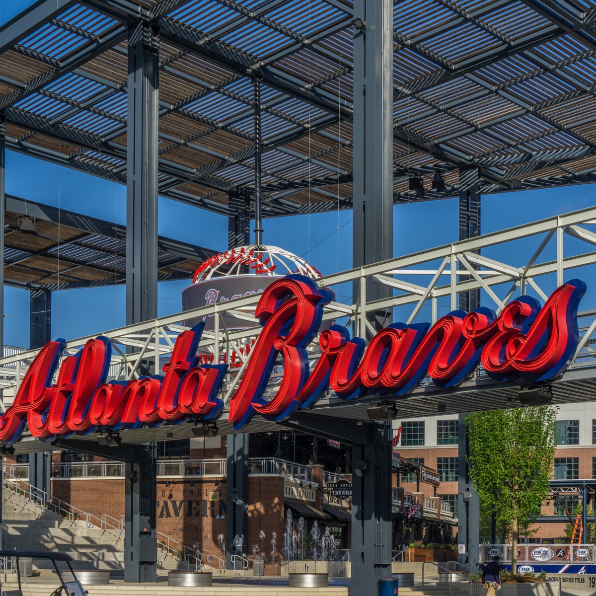 hemmaconcrete's tweet image. We're so proud to have our past #hardscape work at @BatteryATL surrounding our team's @SunTrustPark . ⚾ Thanks for the awesome pics #TimberTown #Atlanta &amp;amp; go #Braves!