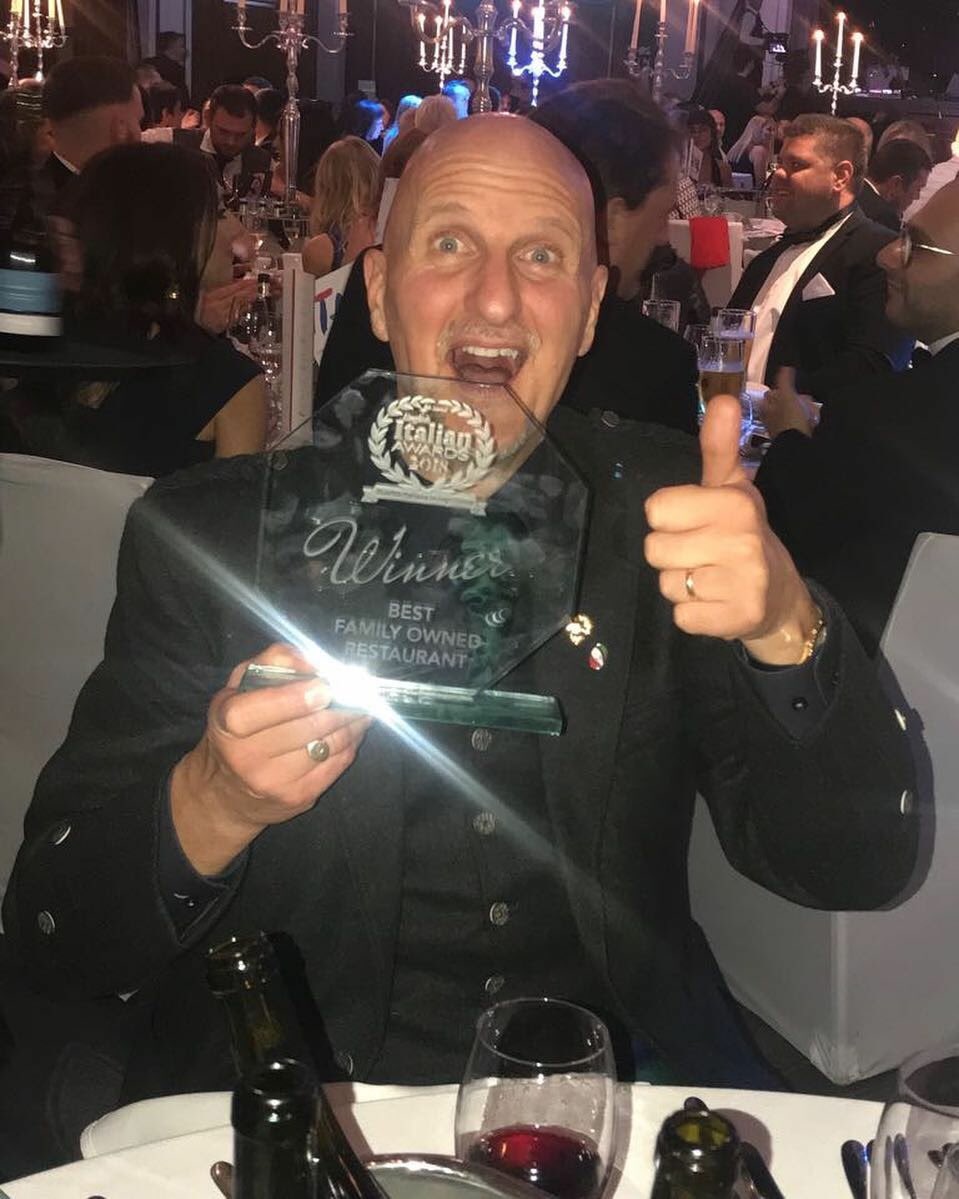 cucinavincenzo's tweet photo. We won Best Family Owned Restaurant in England @Italianawards big thanks to all our guests who voted for us and to all of the team past &amp; present who have helped achieve this great accolade!! #ItalianAwards #italianfamilyrestaurant #childwall #liverpoolrestaurant https://t.co/rwM3ejd6PE