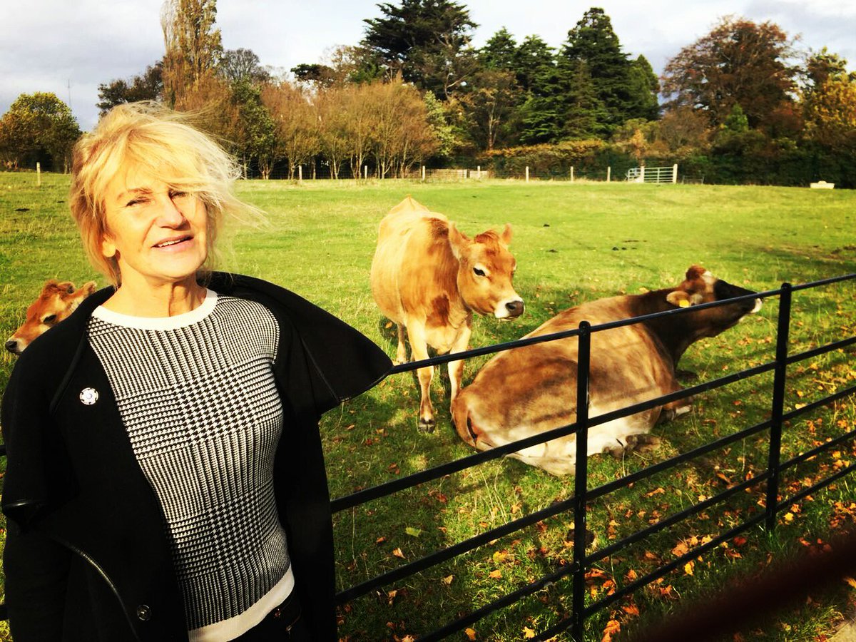 SilvijaTravel's tweet image. Enjoying nice day at Airfield Estate @AirfieldEstate #Dundrum #Dublin14 #SilvijaTravelTips #JerseyCow #AirfieldEstate @Dundrum_info @VisitDublin @LoveSouthDublin @LovinDublin
@SilvijaTravel
