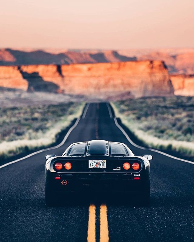 KoolStu2f's tweet image. Hit the road.⠀
(📷: @alexpenfold)⠀
⠀
#koolstuff #kool #carporn #blackcar #surlaroute ift.tt/2y97ybv