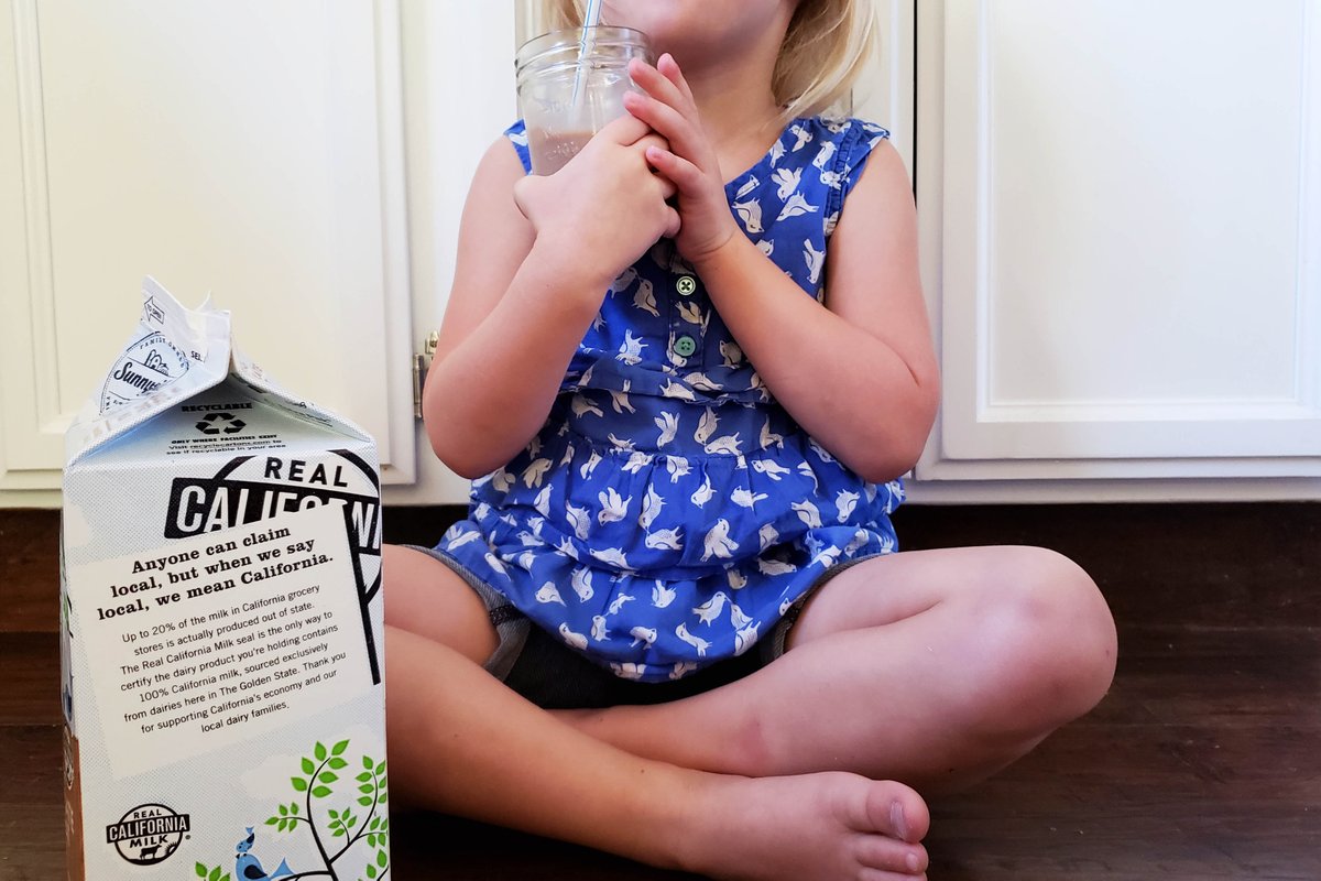 LittleDove_blog's tweet photo. AD| Drink up! California is the number 1 dairy producer in the US!
https://t.co/oYGJp4raWx
https://t.co/v7i3ppl0iC
@RealCalifMilk #CADairy #RealFoodRealSnacks #Supportlocalfarms https://t.co/j7bELVcwb9