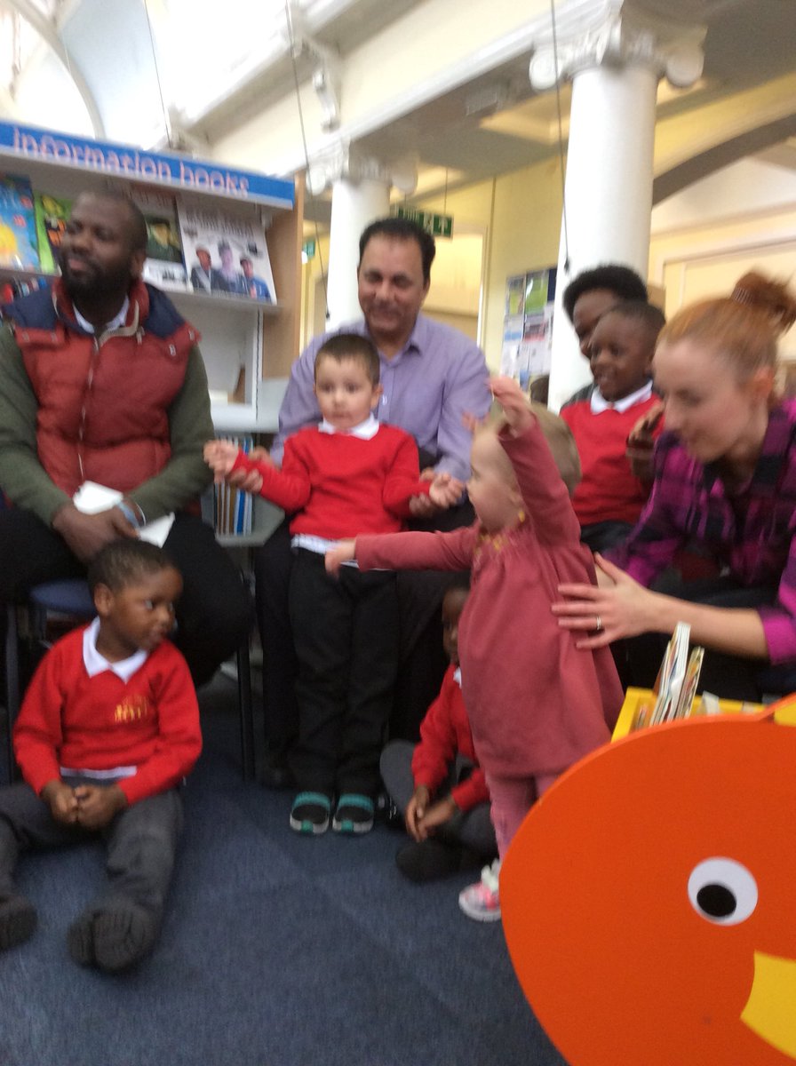 bartonmichelle1's tweet photo. And more @NewParkPrimary https://t.co/bH0roRtu6l