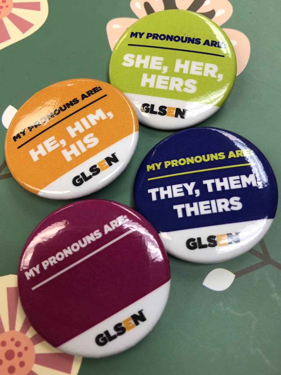 _NadiaRazi's tweet photo. Hey transgender, genderqueer, nonbinary, and gender fluid Falcons! Stop by D-21 to pick up pronoun buttons to wear at school ♥️ @FHS_MrBull @foothillgsa https://t.co/DgCy3wybFx