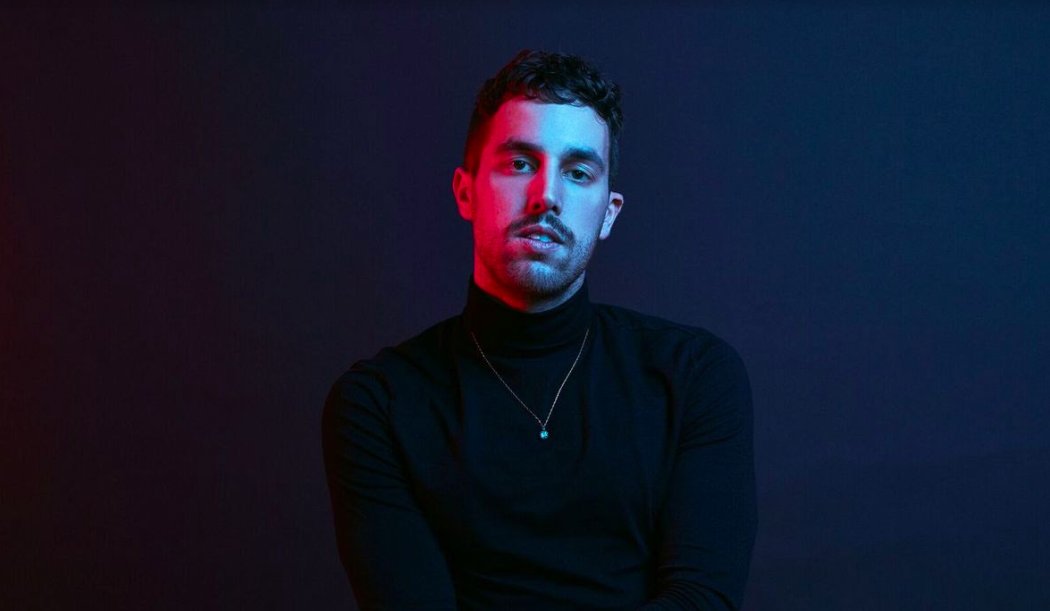 aupium's tweet image. .@JeffCarl Sinks Into Intimate &amp;amp; Steamy Heartbreak In “Buried In New York”
aupium.com/2018/10/08/jef…