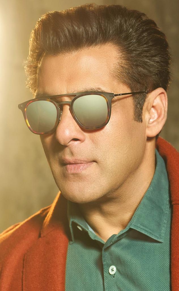 BeingSkFan27's tweet photo. 36. @BeingSalmanKhan has the most handsome attitude.
Agree or die🙏🙏
Tags: #SalmanKhan #BeingHuman #SalmanSir #Happiness #Godfather #KingOfHearts #GoldenHeart #Kindperson #HappySoul #PureByHeart #PerfectPersonality #GoodMan #BestMan #PeoplesMan https://t.co/QXaSJoryYt
