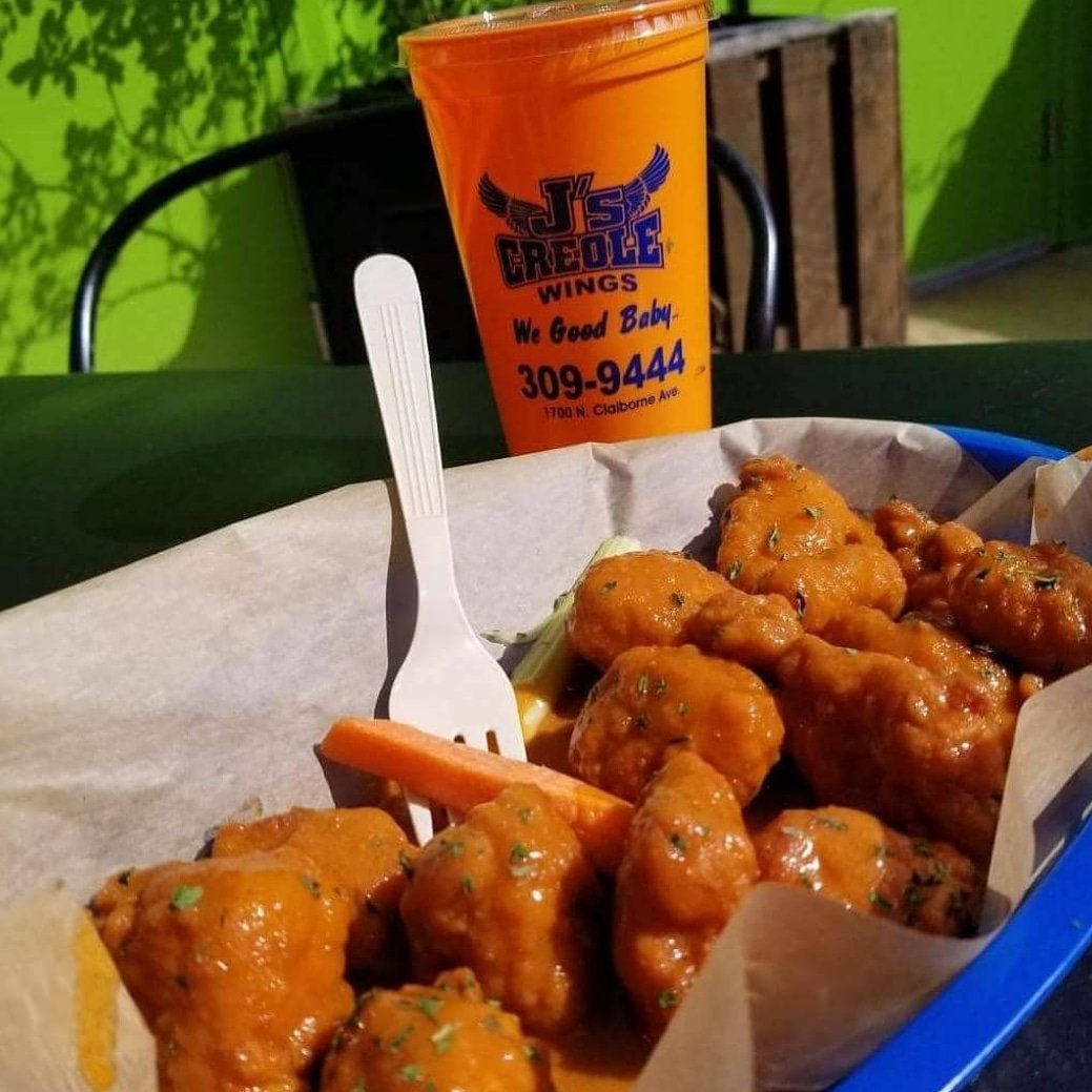 omarLduncan's tweet photo. J'S CREOLE WINGS  &amp; J'S BEER GARDEN 1700 N. Claiborne Ave.  Come enjoy the GAME  TONIGHT! PICK UP ! SKIP the wait call to place your  order  504-309-9444 for a 50, 75, or 100 piece early to ensure you don’t miss a  second of the game BONELESS or CLASSIC We Good Baby#teamduncan+1 https://t.co/Ig3kpBY5c5